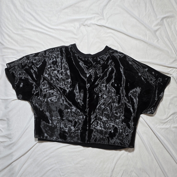 Kenneth Cole Black Boxy Short Sleeve T-Shirt - Picture 2 of 3